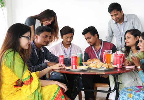 Main Campus Canteen Picture WUB Canteen